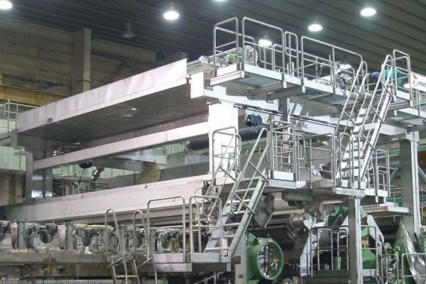 Assembling the pulp mill press