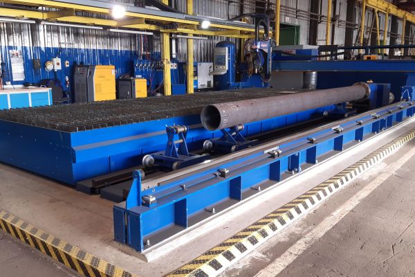 palici-stroj8D7B92D3-FEF1-42B2-6C3B-A37945F50960_600_400 CNC obr&aacute;běn&iacute; a oh&yacute;b&aacute;n&iacute;, p&aacute;len&iacute; plazmou